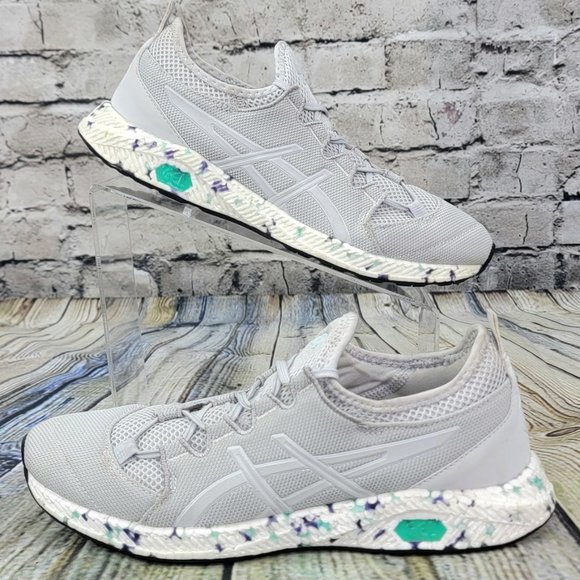 ASICS HyperGEL-SAI Women’s Size 9.5 Gray Running Shoes 1022A013 Athletic Walking - Picture 2 of 9